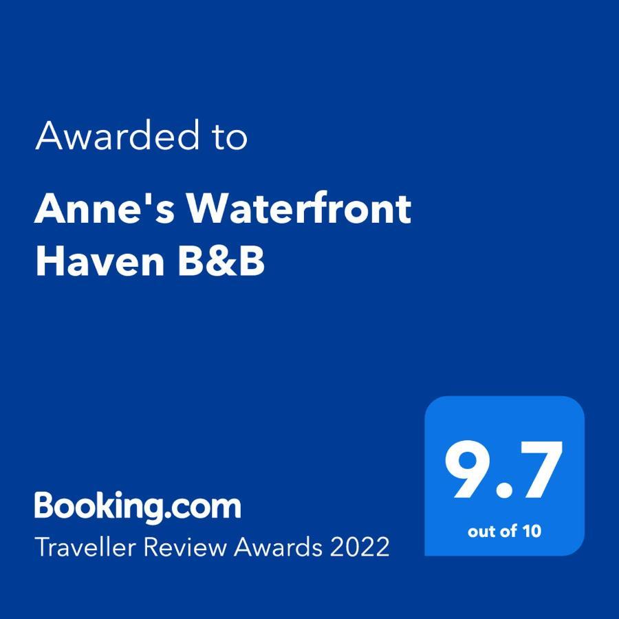 Anne'S Waterfront Haven B&B Corlette Dış mekan fotoğraf